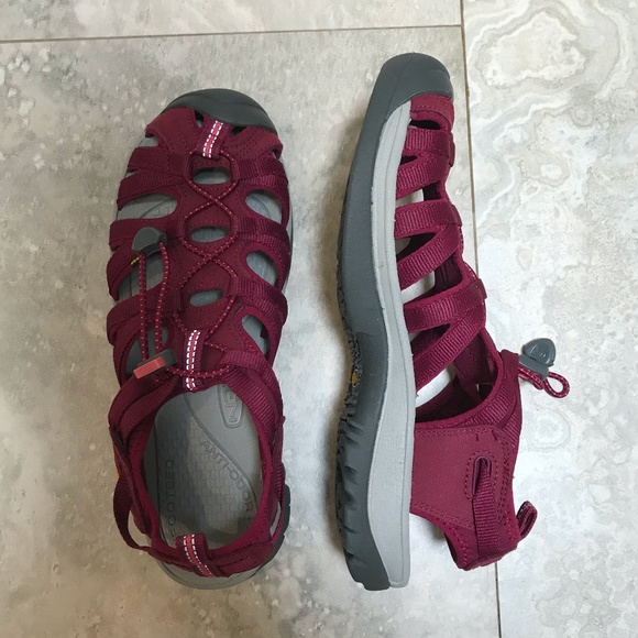 keen whisper beet red